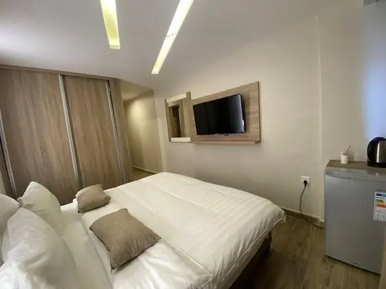 Basic Tek Büyük veya İki Ayrı Yataklı Oda, 1 Yatak Odası, Sigara İçilmez, Deniz Manzaralı