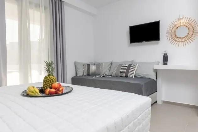 City Üç Kişilik Oda