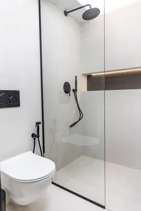 City Üç Kişilik Oda