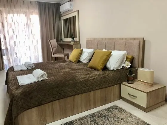 Deluxe Tek Büyük Yataklı Oda