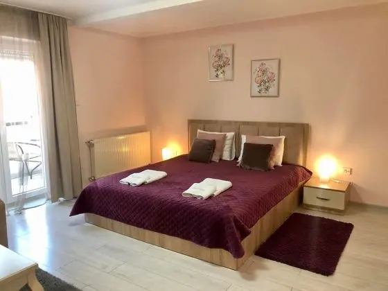 Deluxe Üç Kişilik Oda