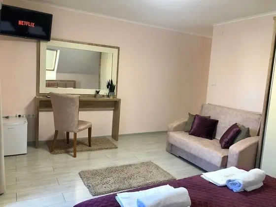 Deluxe Üç Kişilik Oda