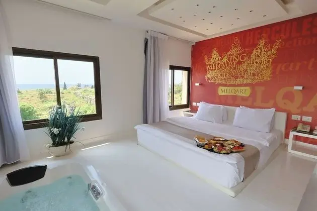 King Suite