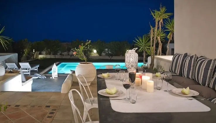 Villa, 4 Yatak Odası, Kişiye Özel Havuzlu