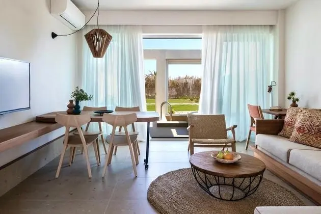 Friends & Family Suite, Private Pool, Sea View
