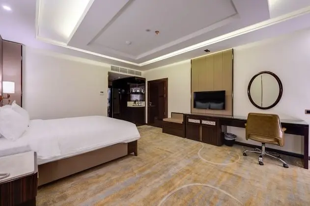 Deluxe Tek Büyük Yataklı Oda