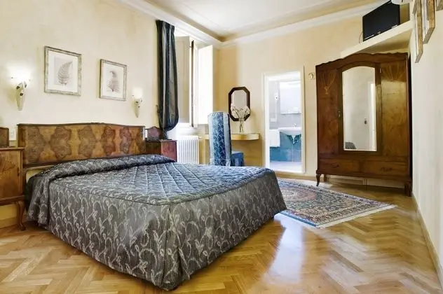 Tek Büyük Yataklı Oda