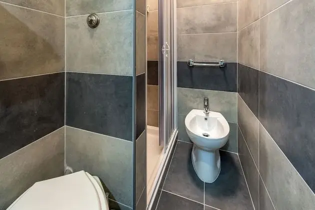 Basic Üç Kişilik Oda, 1 Yatak Odası