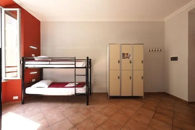 Ortak Ranzalı Oda, Karma Ranzalı Oda (with 6 beds)