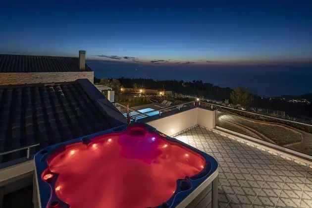 Villa, Kişiye Özel Havuzlu
