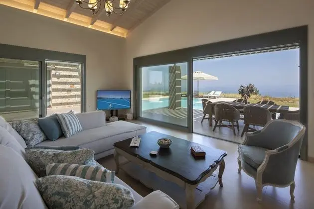 Superior Villa, Havuz Kullanımı