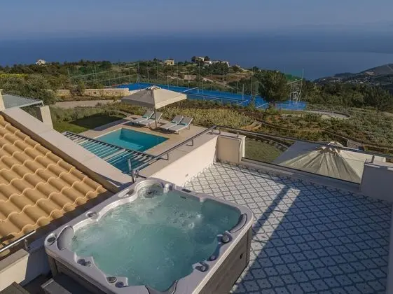 Superior Villa, Havuz Kullanımı