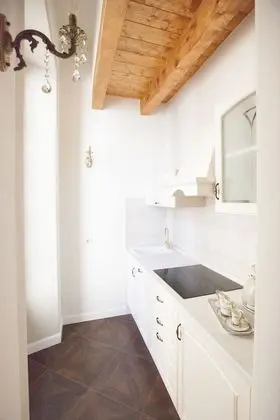 Deluxe Stüdyo, Balkon
