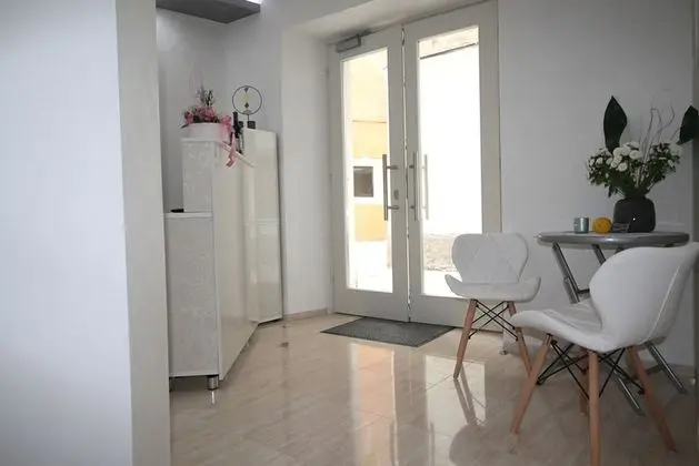 Oda, 1 Yatak Odası, Buzdolabı