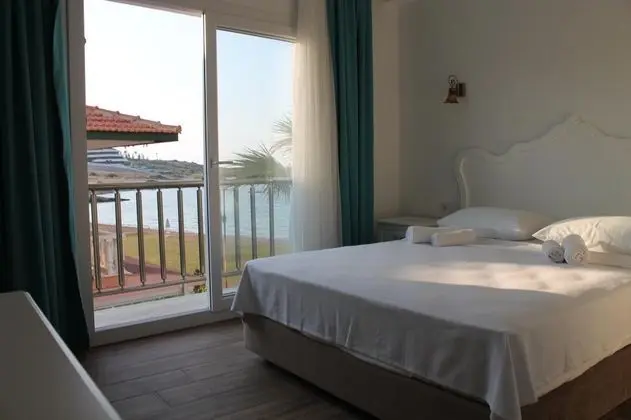 Standart Oda, Deniz Manzaralı, Fransız Balkonlu