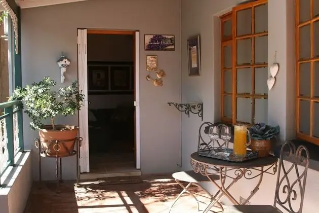 Lavender Cottage (4Pax)1 King &2Singles