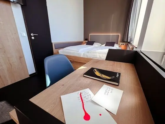 Altı Yataklı