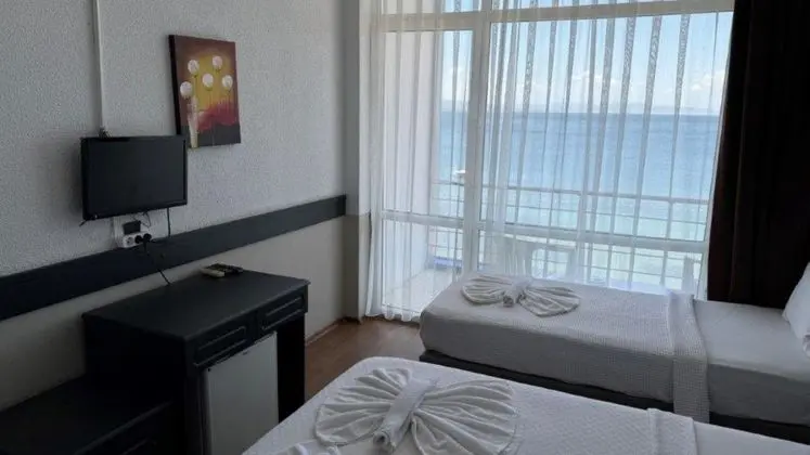 Deniz Manzaralı Oda