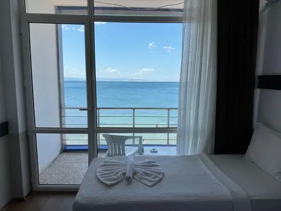 Standart Oda,Deniz Manzaralı,Balkonlu