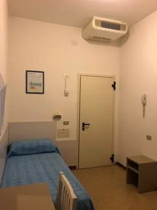 Tek Kişilik Oda