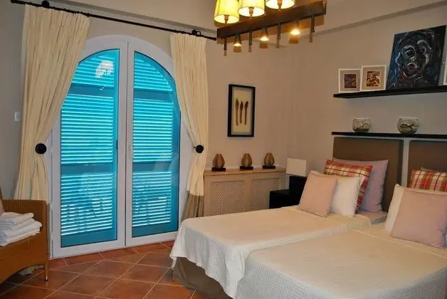 Villa, 4 Yatak Odası, Kişiye Özel Havuzlu