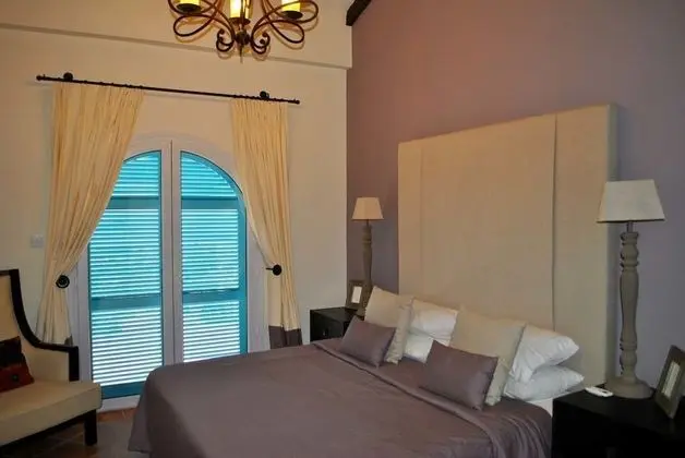 Villa, 4 Yatak Odası, Kişiye Özel Havuzlu