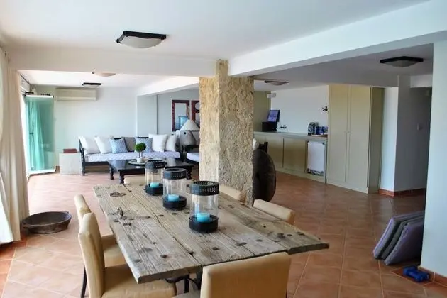 Villa, 4 Yatak Odası, Kişiye Özel Havuzlu
