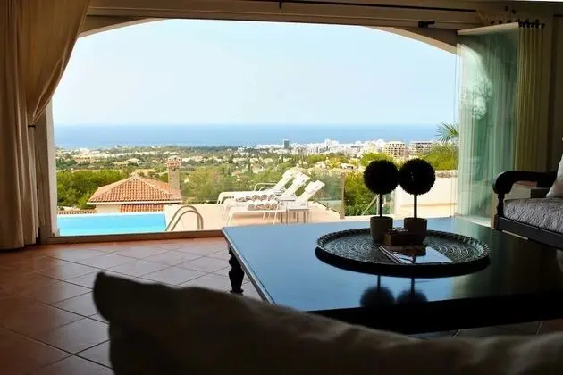Villa, 4 Yatak Odası, Kişiye Özel Havuzlu