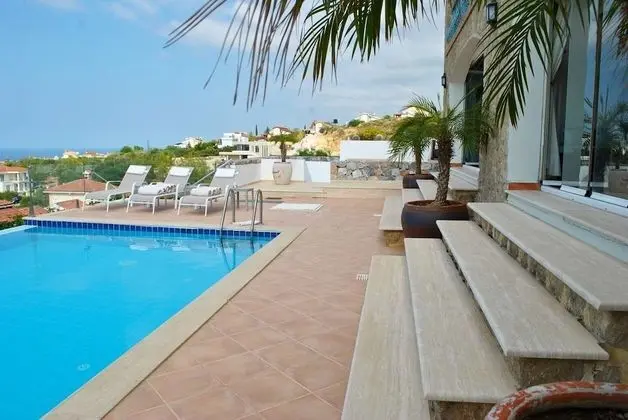 Villa, 4 Yatak Odası, Kişiye Özel Havuzlu