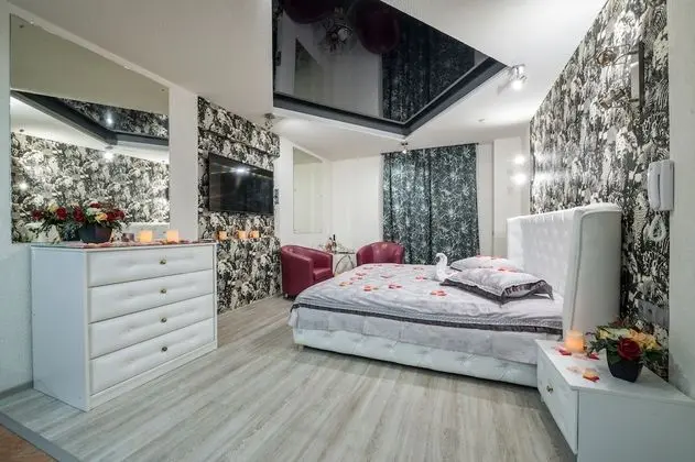 Honeymoon Tek Büyük Yataklı Oda, Jakuzi