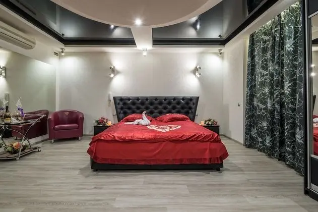 Honeymoon Tek Büyük Yataklı Oda, Jakuzi