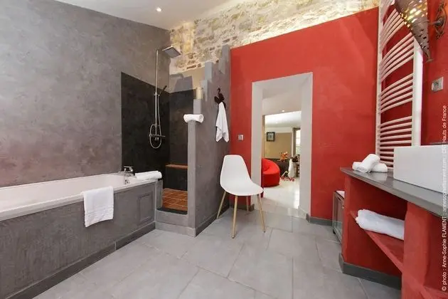 Tek Büyük Yataklı Oda (Le Passage)