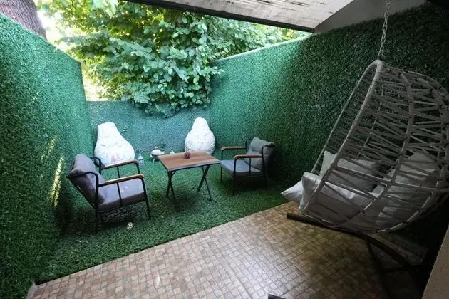 Çift Kişilik, Bahçe Manzaralı, Balkonlu