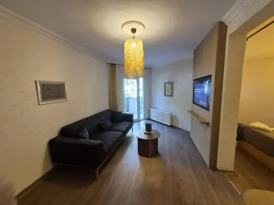 Family Oda, Bahçe Manzaralı, Balkonlu