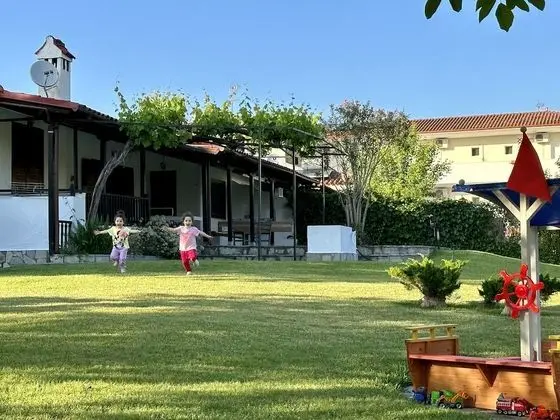 Grand Villa, Bahçe Manzaralı