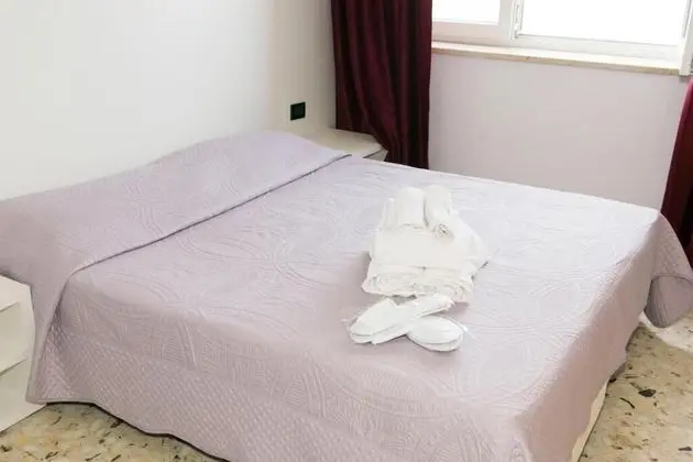 Standard Tek Büyük veya İki Ayrı Yataklı Oda, Deniz Manzaralı