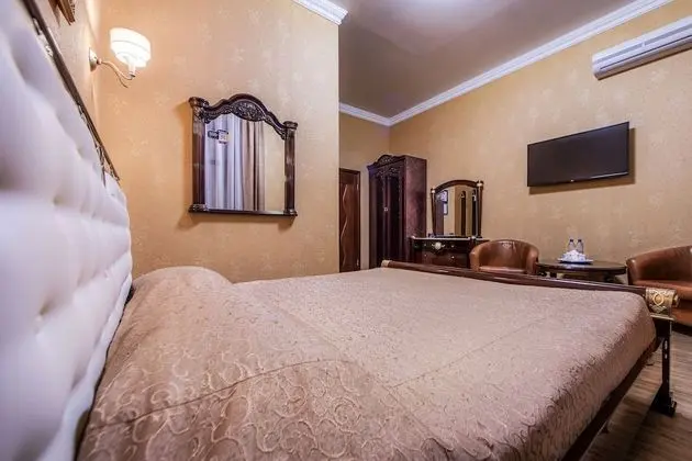 Comfort Tek Büyük Yataklı Oda