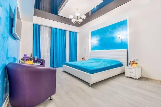 Comfort Tek Büyük Yataklı Oda