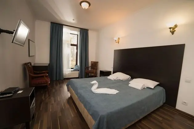 Standard Tek Büyük veya İki Ayrı Yataklı Oda