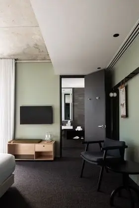 Standard Oda, 1 En Büyük (King) Boy Yatak, Balkon, Şehir Manzaralı