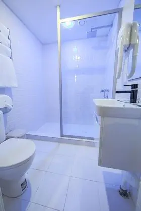 Comfort Tek Büyük Yataklı Oda, Jakuzi