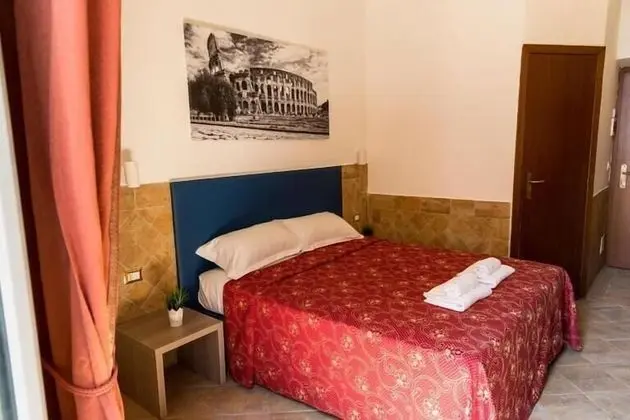 Classic Tek Büyük veya İki Ayrı Yataklı Oda