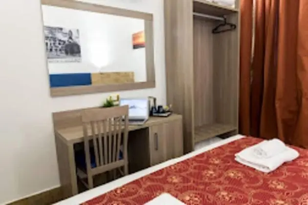 Classic Tek Büyük veya İki Ayrı Yataklı Oda