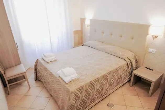 Classic Tek Büyük veya İki Ayrı Yataklı Oda