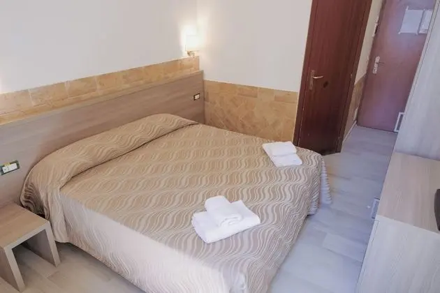 Classic Tek Büyük veya İki Ayrı Yataklı Oda