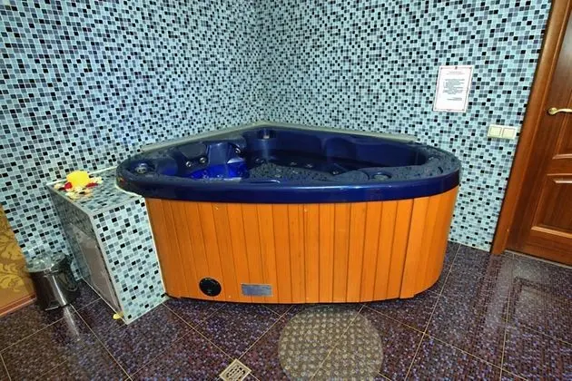 Comfort Tek Büyük Yataklı Oda, Jakuzi