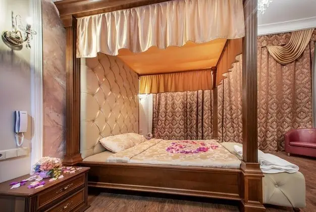 Luxury Tek Büyük Yataklı Oda, Jakuzi