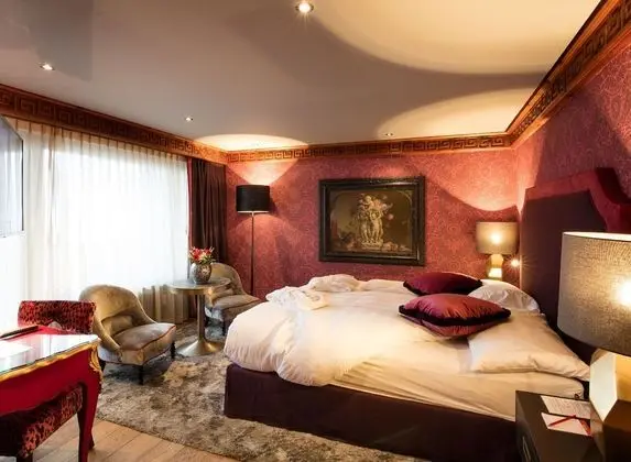 Deluxe Tek Büyük veya İki Ayrı Yataklı Oda