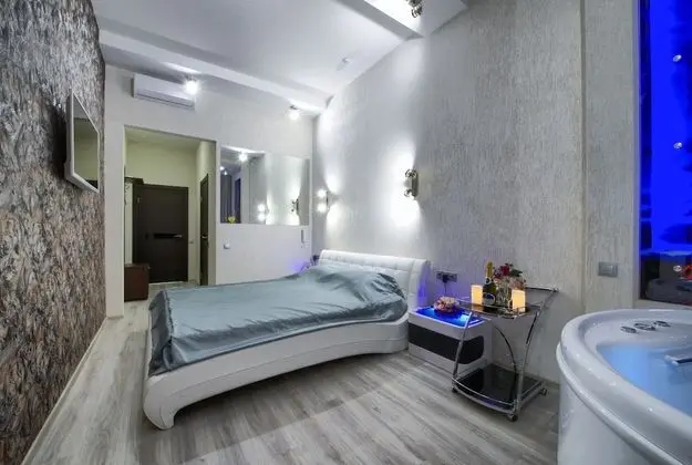 Comfort Tek Büyük Yataklı Oda, Jakuzi