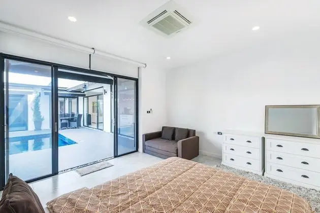 3 Bedrooms with Private Pool Villa